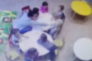 Российская воспитательница частного детсада издевалась над одним из детей