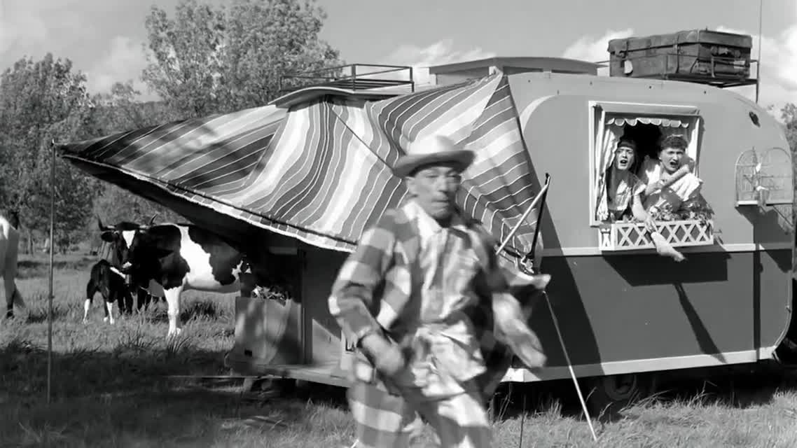 Такси прицеп и коррида / Taxi roulotte et corrida [1958 / Франция / комедия / Л.де Фюнес]