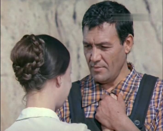 Человек меняет кожу. 3-5 серии (1978)
