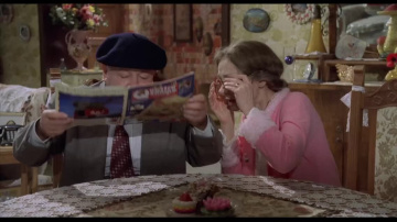 Фантоцци 9 - Возвращение Фантоцци / Fantozzi - Il ritorno [1996 / Италия / комедия / П.Вилладжо]