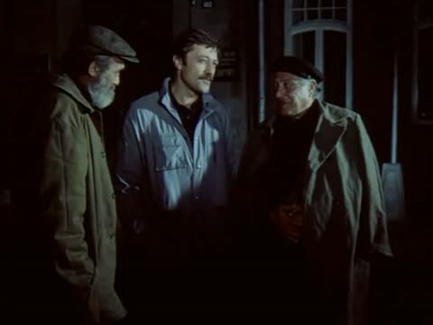 Аптека на перекрестке [1987, драма]