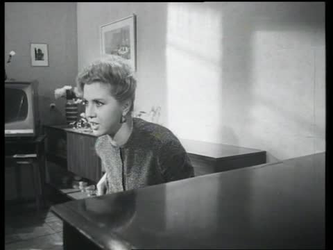Выстрел в тумане [1963, боевик, криминал]